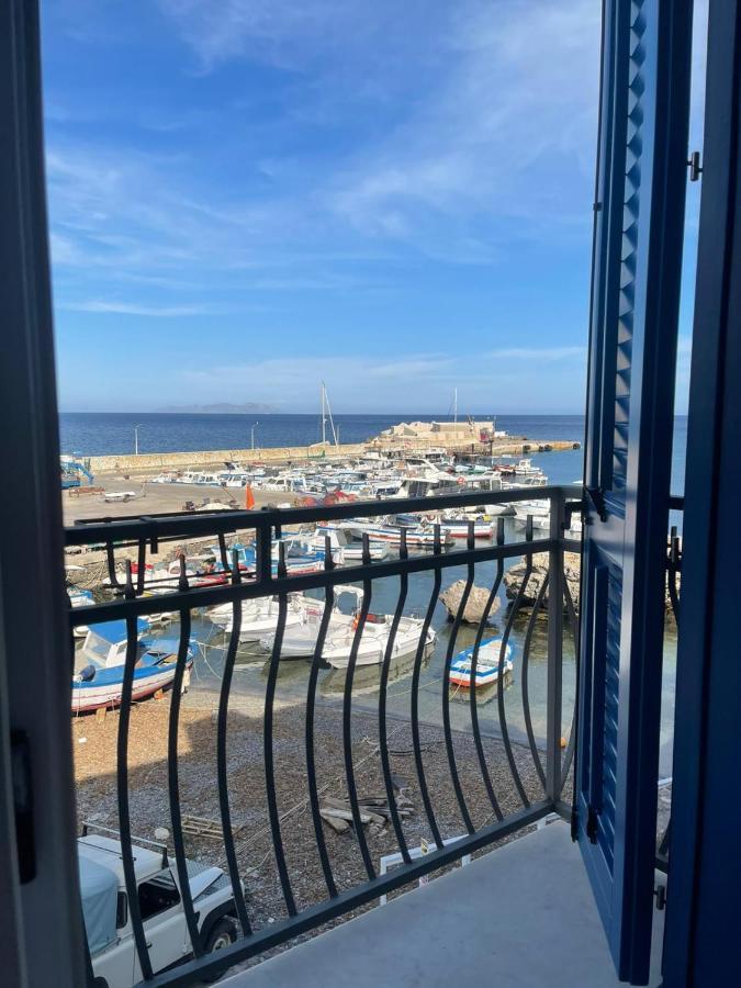 马里迪莫 La Camera Sul Porto酒店 外观 照片